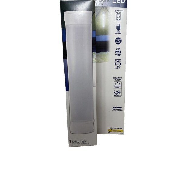 SYLVANIA Portable Utility LED Light with Rechargable Power Bank - Picture 7 of 10